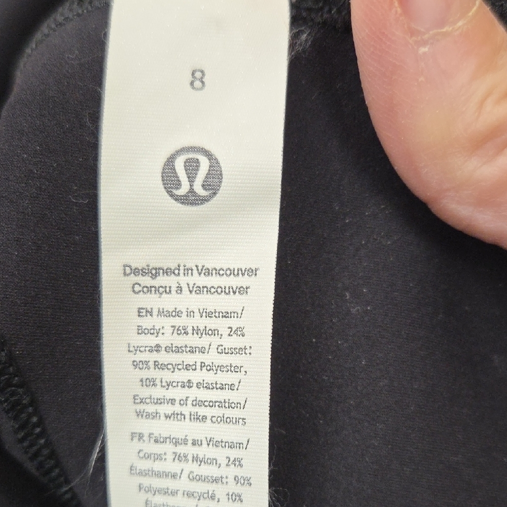 Lululemon Classic Black Leggings-EUC - Picture 5 of 6
